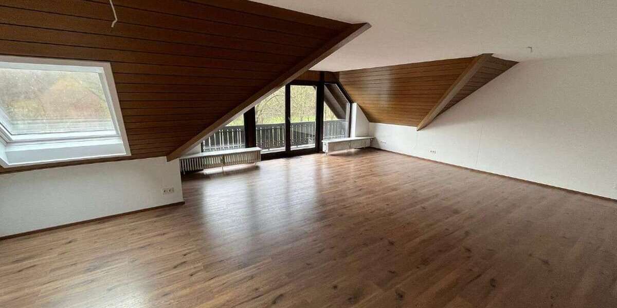 Etagenwohnung Horn-Bad Meinberg Bad Meinberg - 5 Zimmer, 167 m&sup2;, 999&euro; | Angebot:24255906