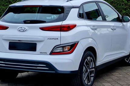 Hyundai KONA 23.000 km 17.500 &euro; Bad Lippspringe 33175