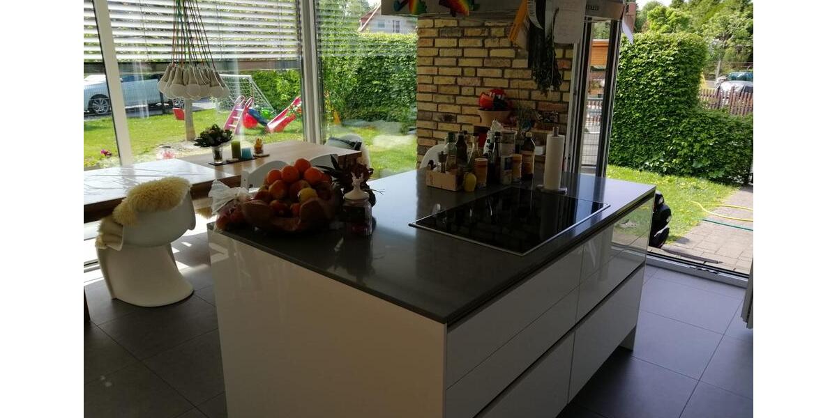 Erdgeschoßwohnung Paderborn - 4 Zimmer, 157 m&sup2;, 1.570&euro; | Angebot:26456136