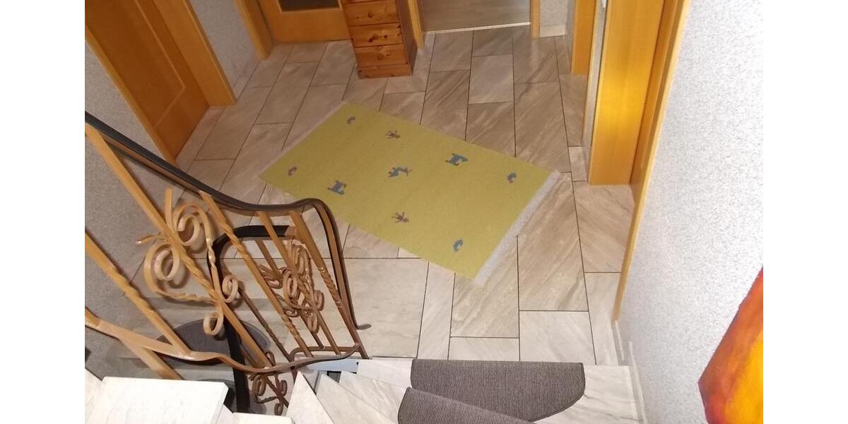 Massivhaus EFH Bj1997 Keller Garage PV-Anlage B.-Speicher Wallbox 5 zimmer