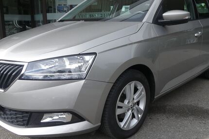 Skoda Fabia 109.000 km 9.450 &euro; Steinheim 32839
