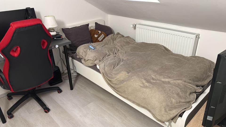 Dachgeschoßwohnung Horn-Bad Meinberg Bad Meinberg - 2 Zimmer, 40 m&sup2;, 380&euro; | Angebot:26337249