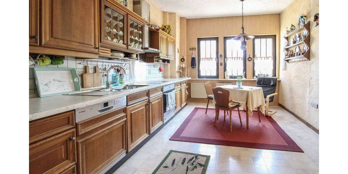 NEUER PREIS! Zentrales Wohn- & Geschäftshaus in Brakel - Garten, Carport, Fassade & Heizung 2022 Neu 1 zimmer