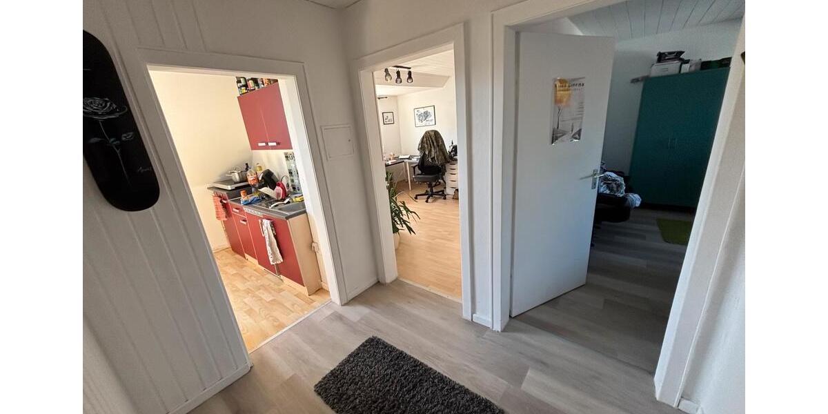 Dachgeschoßwohnung Paderborn Univiertel - 4 Zimmer, 50 m&sup2;, 330&euro; | Angebot:26326985
