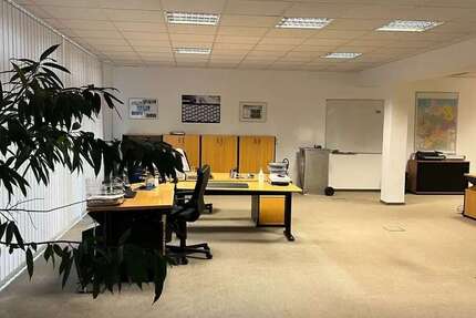 Gewerbeobjekt Paderborn - 1.950&euro; | Angebot:25337095