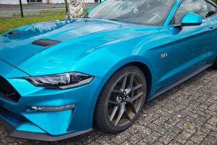 Ford Mustang 34.000 km 47.500 &euro; Paderborn 33100