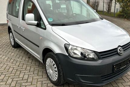 VW Caddy 212.000 km 5.300 &euro; Lippstadt 59557