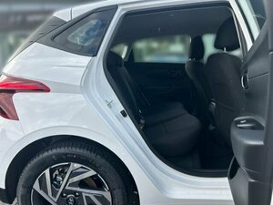 Hyundai i20 Trend 1.0 T-GDI EU6e Navi Digitales Cockpit LE 1.500 km 21.990 € Bad Wünnenberg 33181