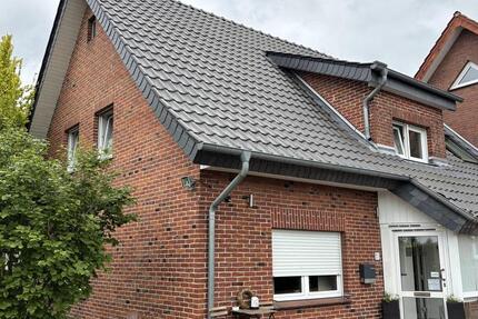 Haus Verl - 5 Zimmer, 170 m&sup2;, 1.350&euro; | Angebot:26656494