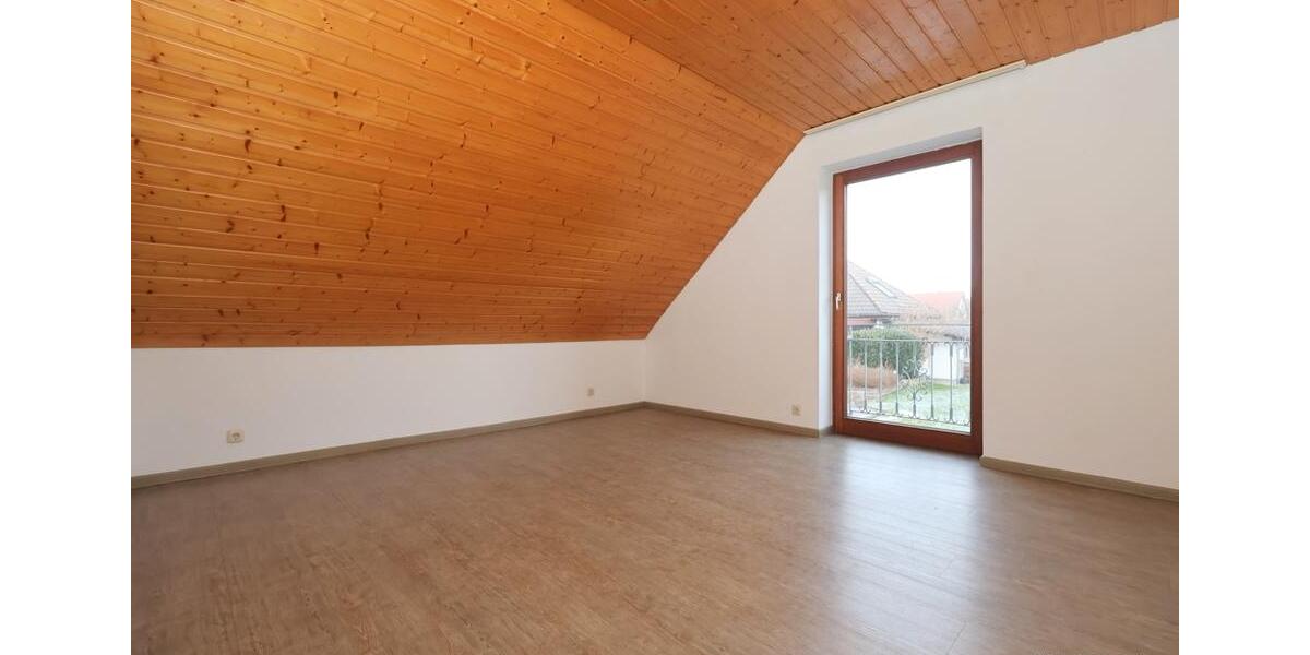 Dachgeschoßwohnung Paderborn Neuenbeken - 2 Zimmer, 68 m&sup2;, 612&euro; | Angebot:26425558