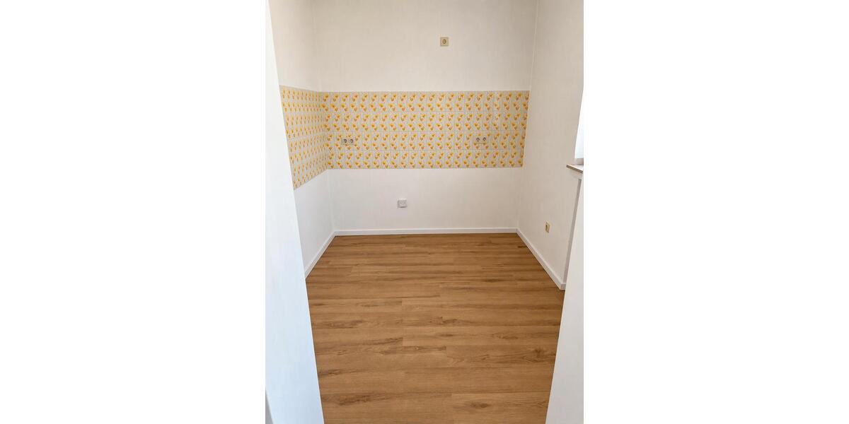 Dachgeschoßwohnung Paderborn Neuenbeken - 2 Zimmer, 74 m&sup2;, 869&euro; | Angebot:27598030