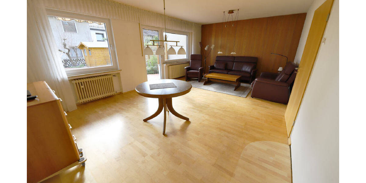 Reihenmittelhaus Detmold Klüt - 4 Zimmer, 105 m&sup2;, 210.000&euro; | Angebot:26290897