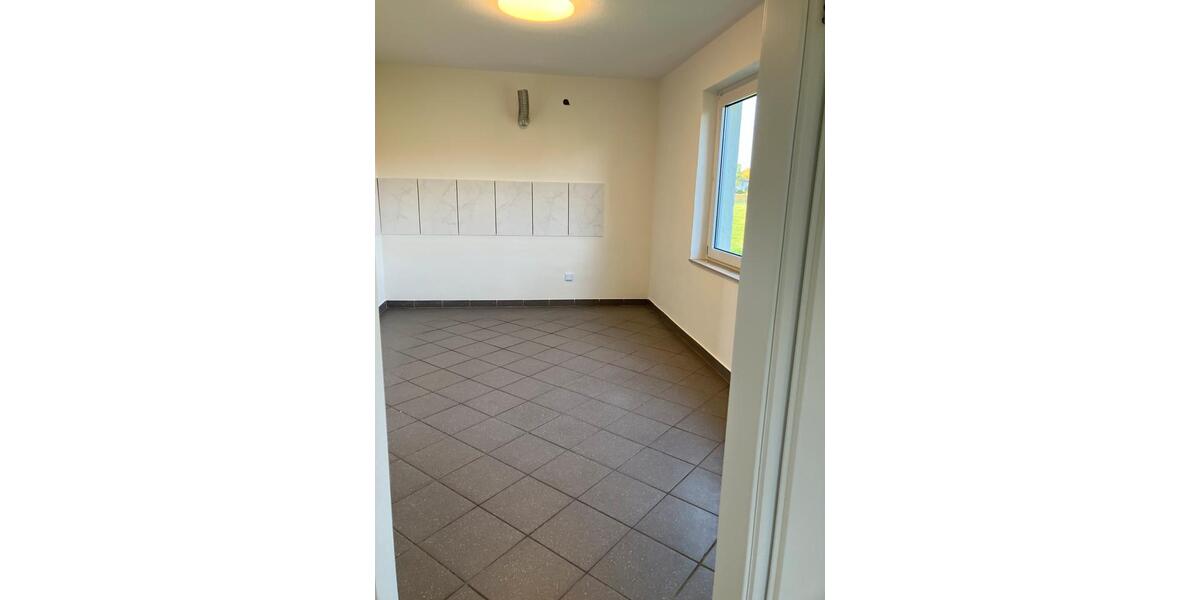 Einfamilienhaus Salzkotten - 4 Zimmer, 110 m&sup2;, 1.320&euro; | Angebot:27615019