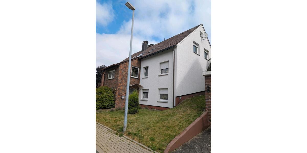 Mehrfamilienhaus, Wohnhaus Nieheim - 16 Zimmer, 300 m&sup2;, 190.000&euro; | Angebot:27030692