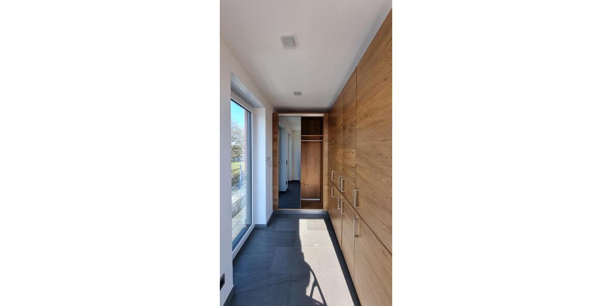 Einfamilienhaus Schloß Holte-Stukenbrock Stukenbrock - 3.5 Zimmer, 200 m&sup2;, 1.980&euro; | Angebot:26093828