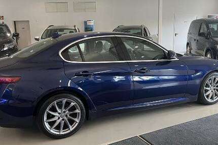 Alfa Romeo Giulia 59.133 km 19.990 € Detmold 32760