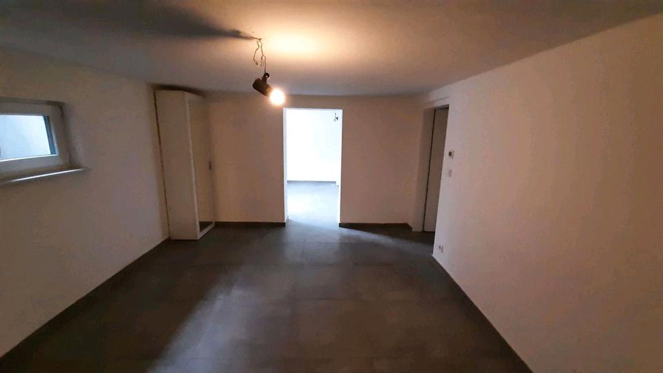 Etagenwohnung Paderborn Neuenbeken - 2 Zimmer, 62 m&sup2;, 600&euro; | Angebot:25646350