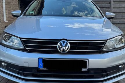 VW Jetta 219.000 km 8.800 € Lippstadt 59556