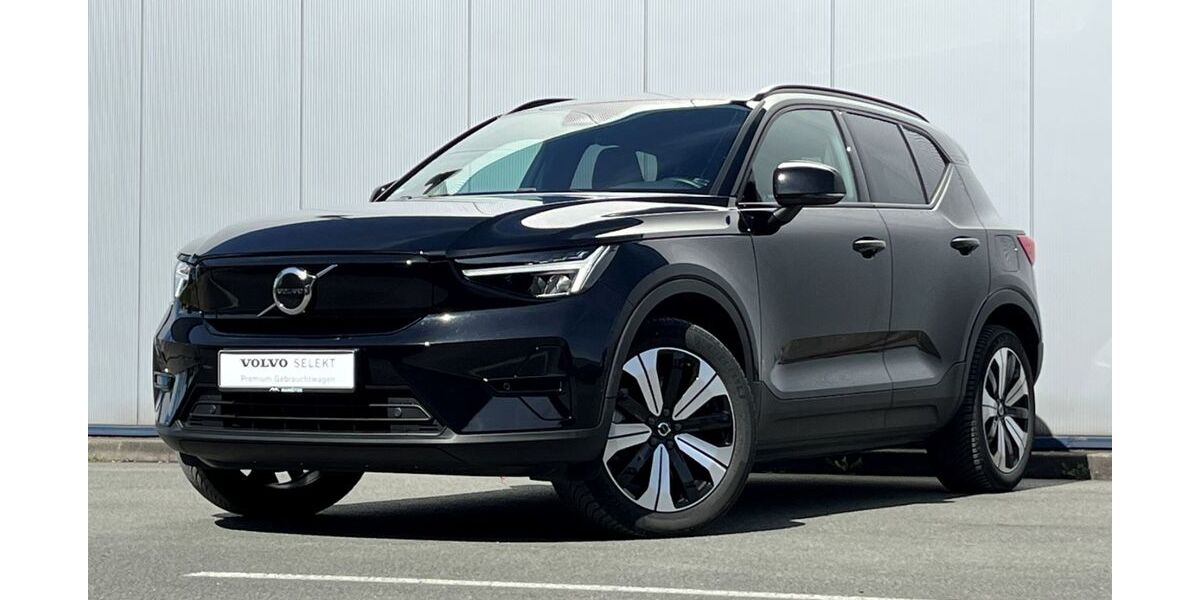 Volvo XC40 31.080 km 28.750 &euro; Paderborn 33106