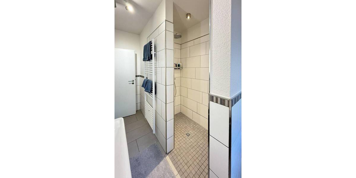 Etagenwohnung Schloß Holte-Stukenbrock Stukenbrock - 2 Zimmer, 58 m&sup2;, 215.000&euro; | Angebot:25999614