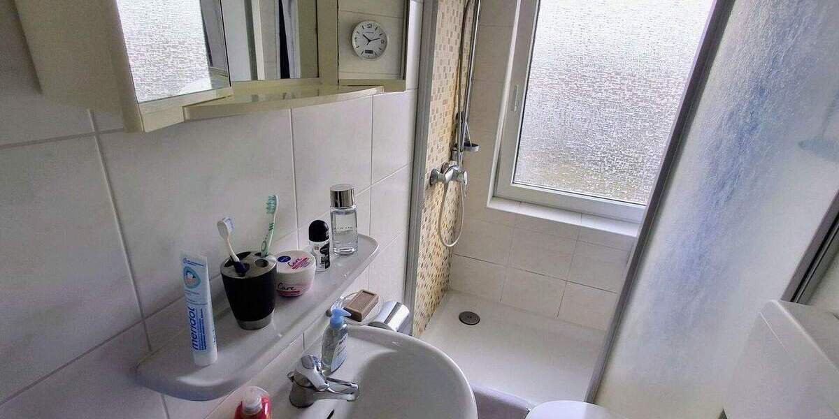 Doppelhaushälfte Horn-Bad Meinberg / Horn Horn - 6 Zimmer, 198 m&sup2;, 198.000&euro; | Angebot:26818110