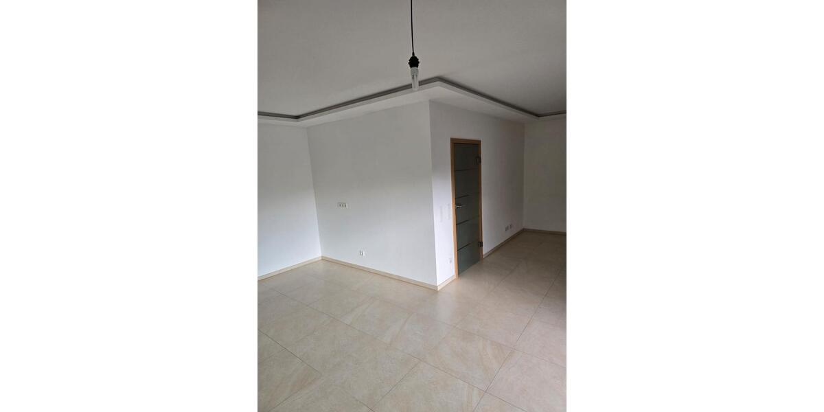 Etagenwohnung Bad Lippspringe - 3 Zimmer, 95 m&sup2;, 330.000&euro; | Angebot:26483358