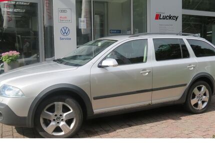 Skoda Octavia 198.285 km 3.690 € Marsberg 34431