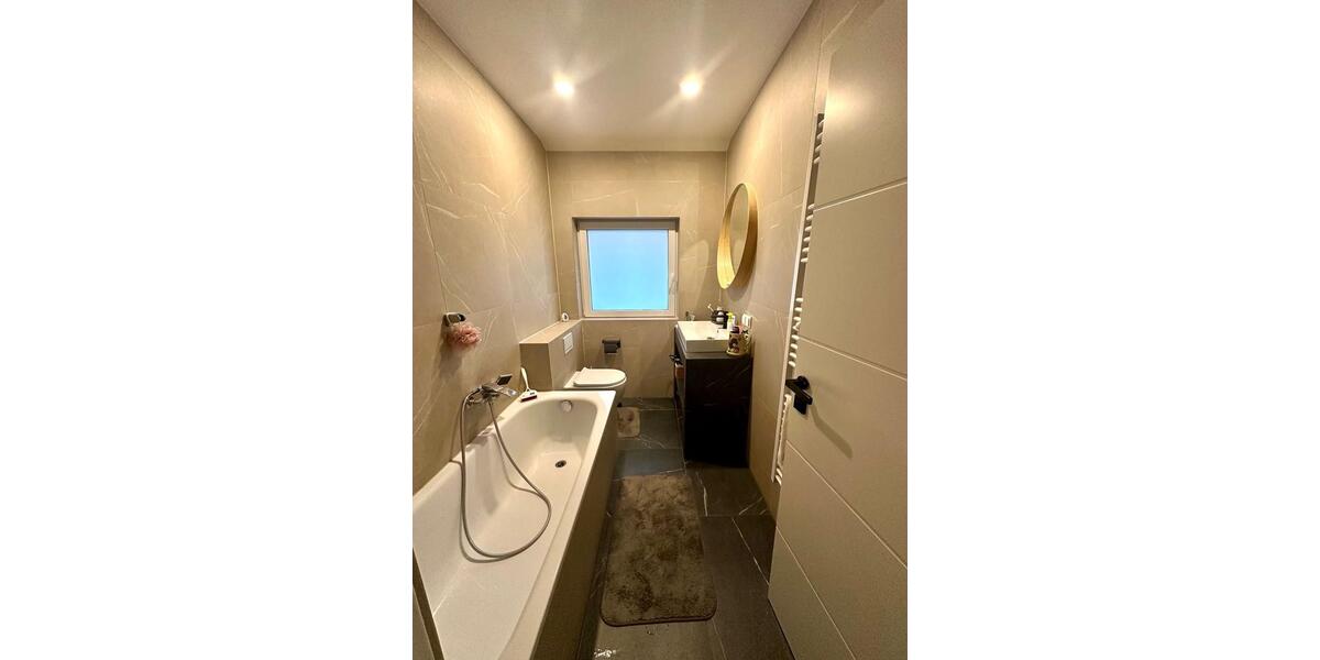 Etagenwohnung Marsberg - 4 Zimmer, 100 m&sup2;, 1.000&euro; | Angebot:25423278