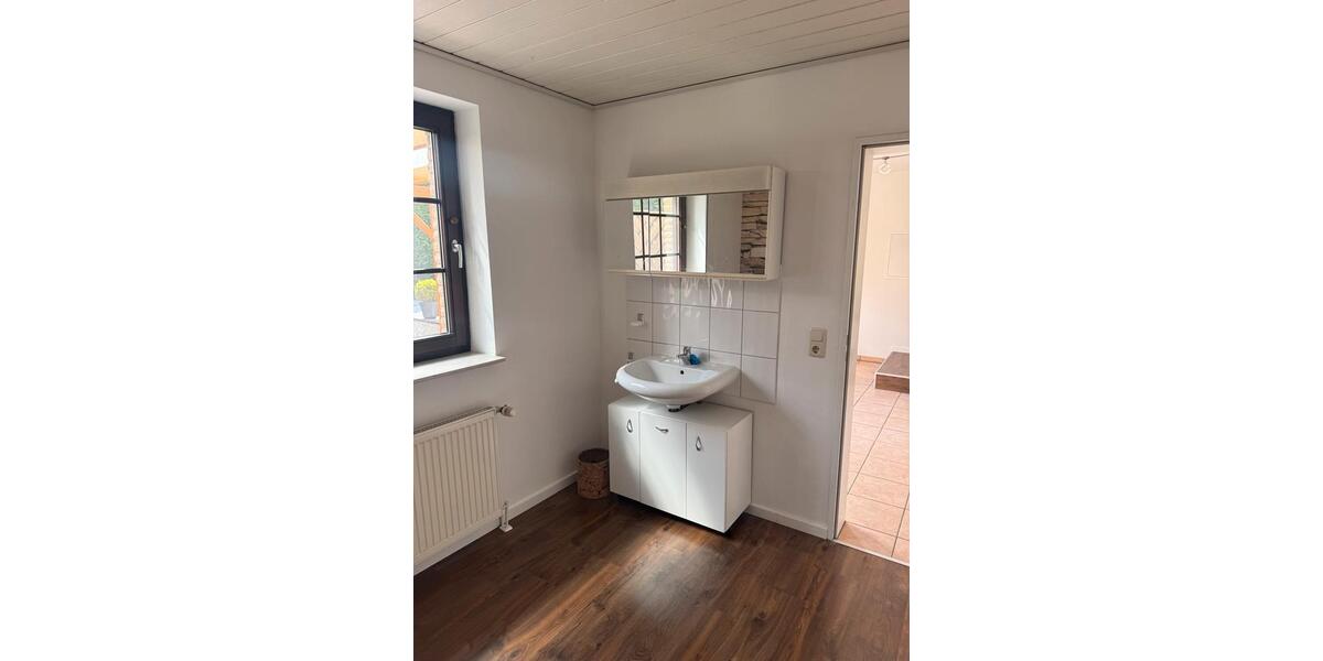 Reihenhaus Bad Lippspringe - 5 Zimmer, 100 m&sup2;, 850&euro; | Angebot:26677613