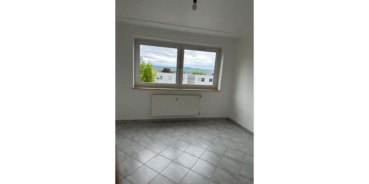 Etagenwohnung Detmold Hakedahl - 4 Zimmer, 83 m&sup2;, 600&euro; | Angebot:26631242