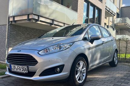 Ford Fiesta 100.043 km 5.690 &euro; Detmold 32756