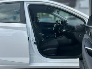 Hyundai i20 Trend 1.0 T-GDI EU6e Navi Digitales Cockpit LE 1.500 km 21.990 € Bad Wünnenberg 33181