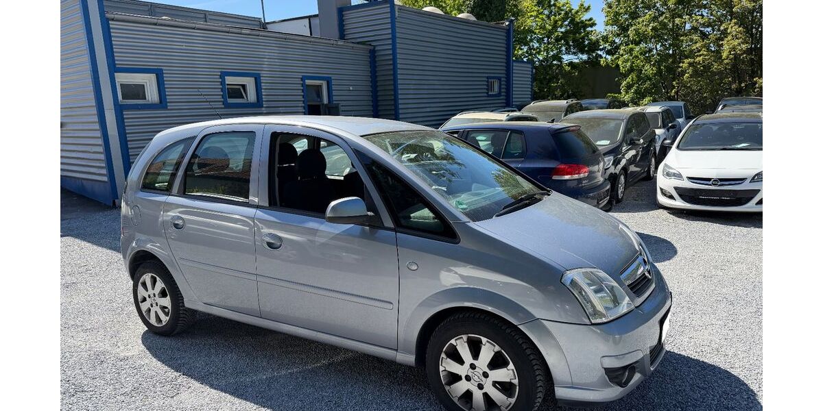Opel Meriva 140.000 km 2.999 &euro; Detmold 32758