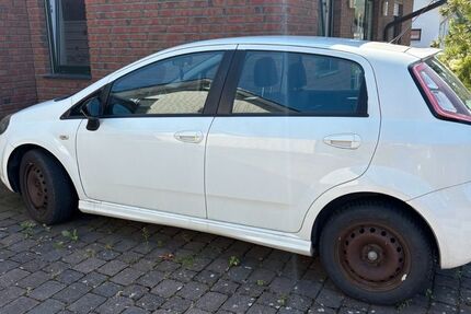 Fiat Punto 72.500 km 5.000 &euro; Salzkotten 33154
