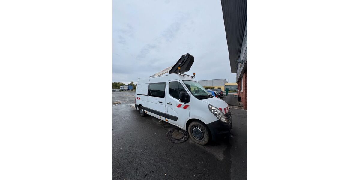 Renault Master 84.569 km 15.590 &euro; Paderborn 33104