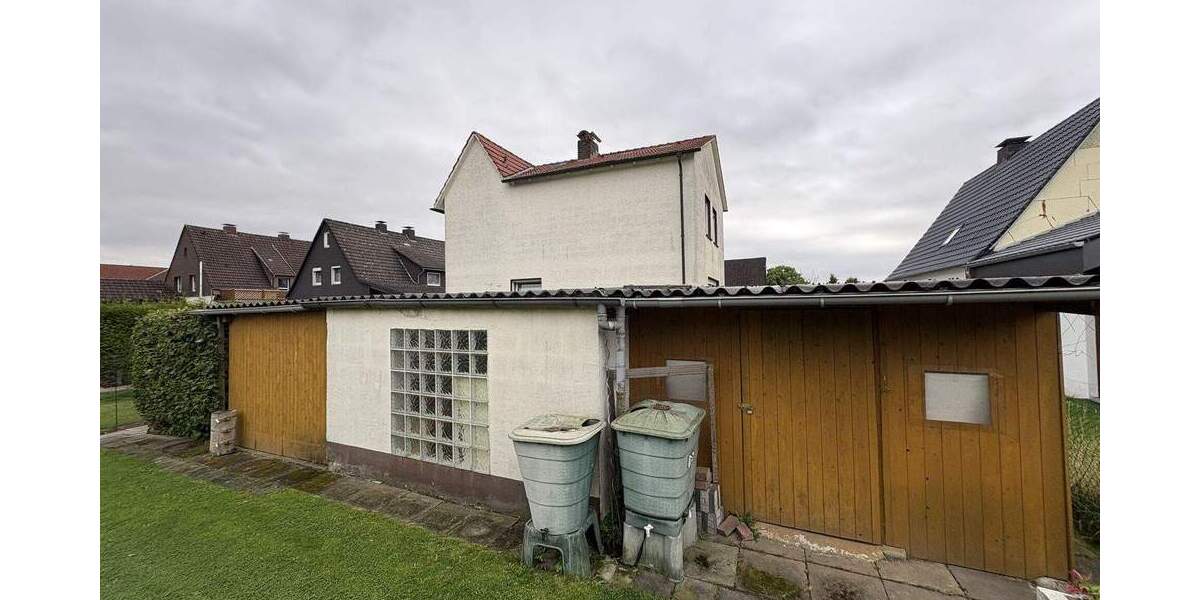 Einfamilienhaus Brakel - 4 Zimmer, 100 m&sup2;, 120.000&euro; | Angebot:26715532