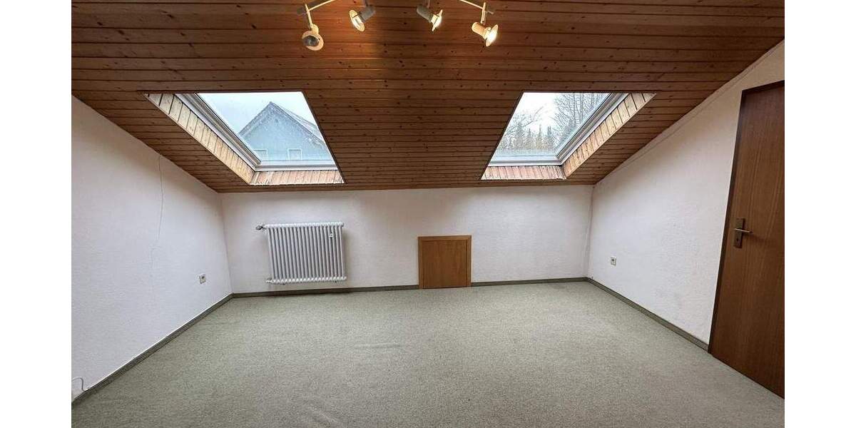 Einfamilienhaus Steinheim - 6 Zimmer, 262 m&sup2;, 299.000&euro; | Angebot:25821934