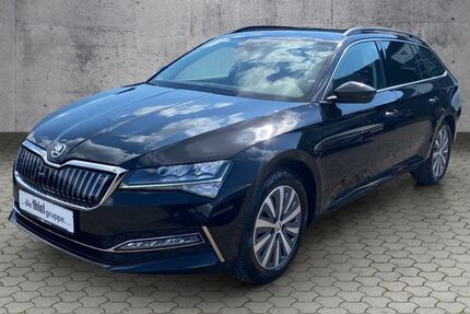 Skoda Superb 72.980 km 24.690 &euro; Paderborn 33104