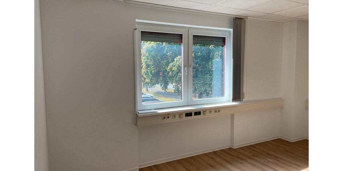 BüroPraxisfläche zu vermieten zimmer