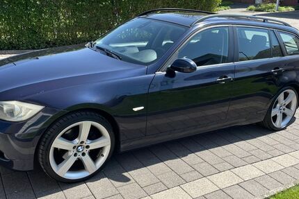 BMW 320 328.660 km 2.950 &euro; Brakel 33034