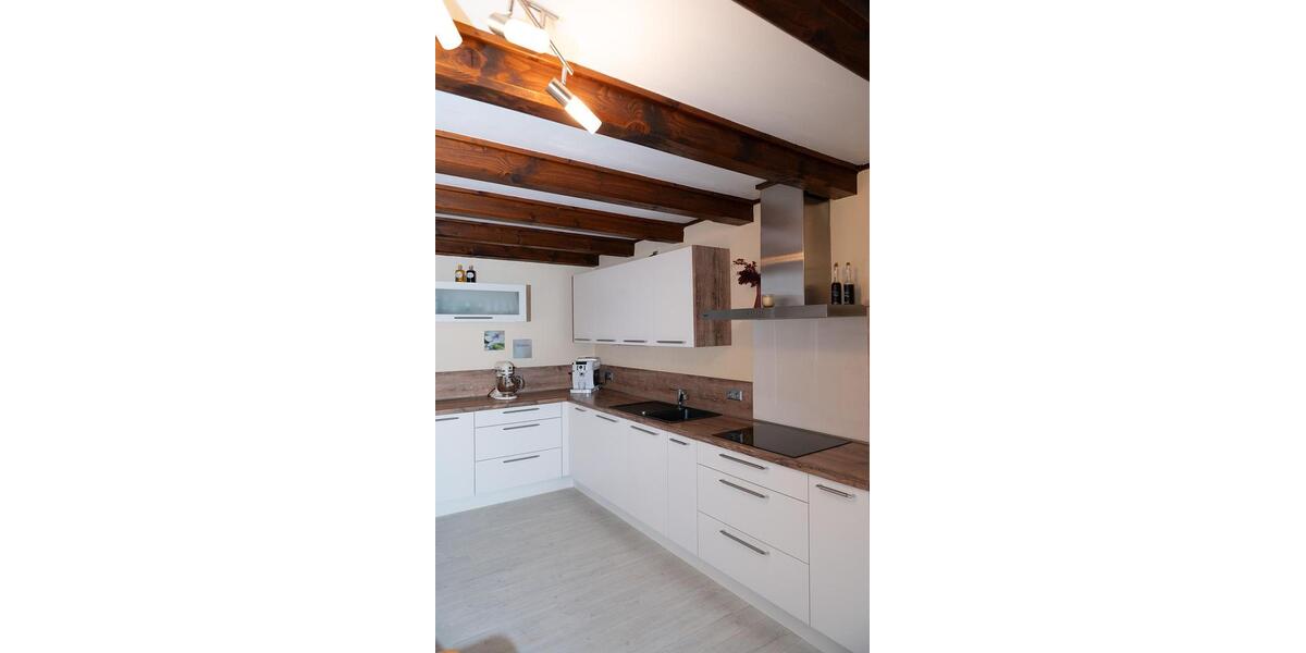 Bauernhaus, Landhaus Bad Wünnenberg - 14 Zimmer, 330 m&sup2;, 390.000&euro; | Angebot:27295998