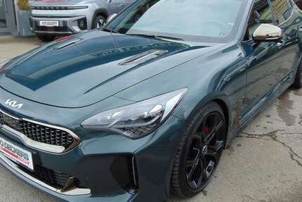 Kia Stinger 48.933 km 39.480 &euro; Schlangen 33189