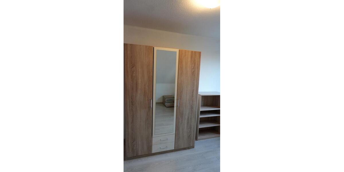 Dachgeschoßwohnung Paderborn Elsen - 2 Zimmer, 68 m&sup2;, 340&euro; | Angebot:27626825