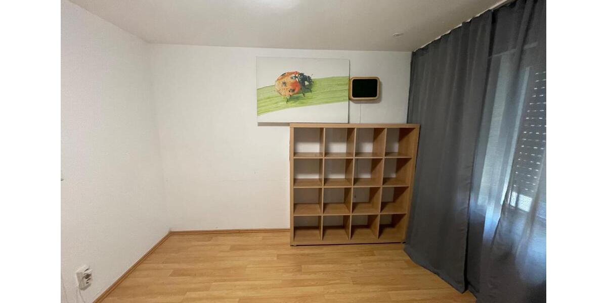 Etagenwohnung Paderborn - 3 Zimmer, 85 m&sup2;, 900&euro; | Angebot:26315044
