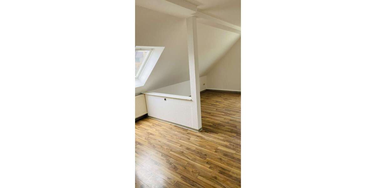 Etagenwohnung Marsberg - 3 Zimmer, 100 m&sup2;, 560&euro; | Angebot:26285531