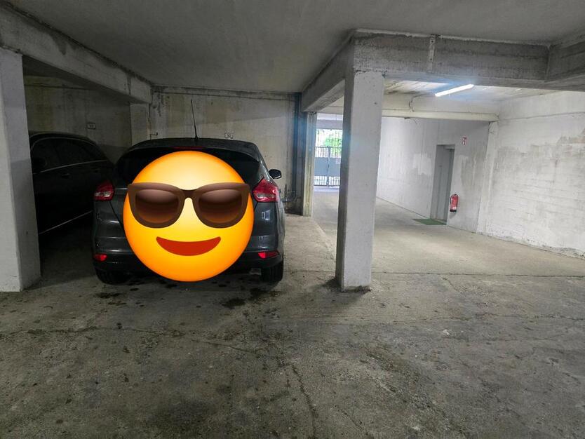 renovierte Erdgeschoßwohnung inkl. Tiefgaragenstellplatz