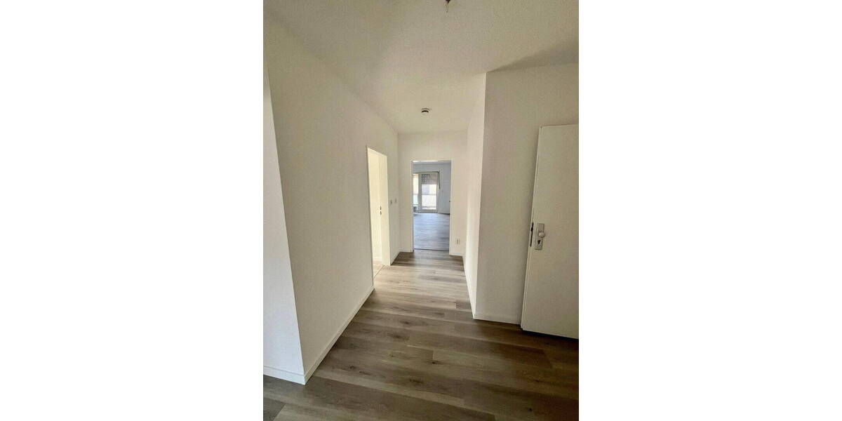 Etagenwohnung Paderborn OT Schloß Neuhaus Schloß Neuhaus - 3 Zimmer, 63 m&sup2;, 760&euro; | Angebot:26235134
