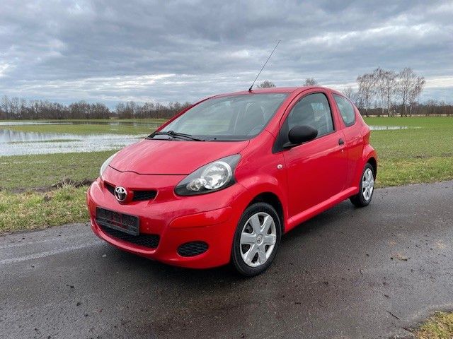 Toyota Aygo (X) 182.245 km 1.150 &euro; Delbrück 33129