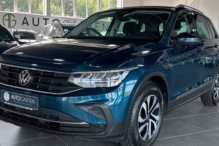 VW Tiguan 111.000 km 20.950 &euro; Paderborn 33106