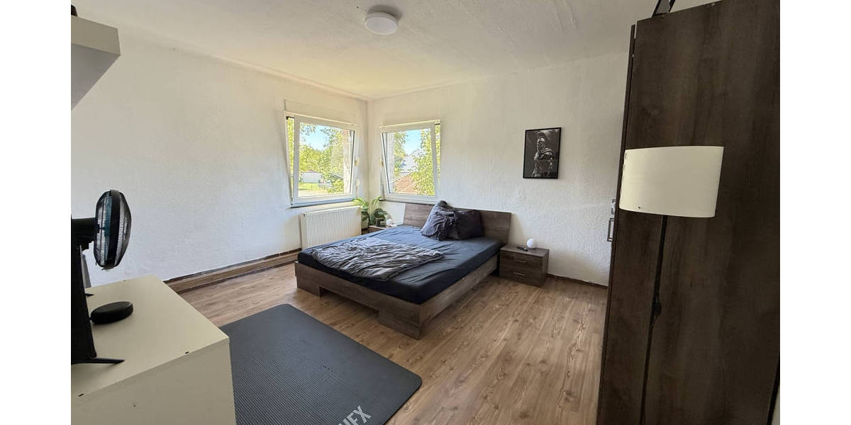 Einfamilienhaus Willebadessen - 7 Zimmer, 184 m&sup2;, 190.000&euro; | Angebot:25730794